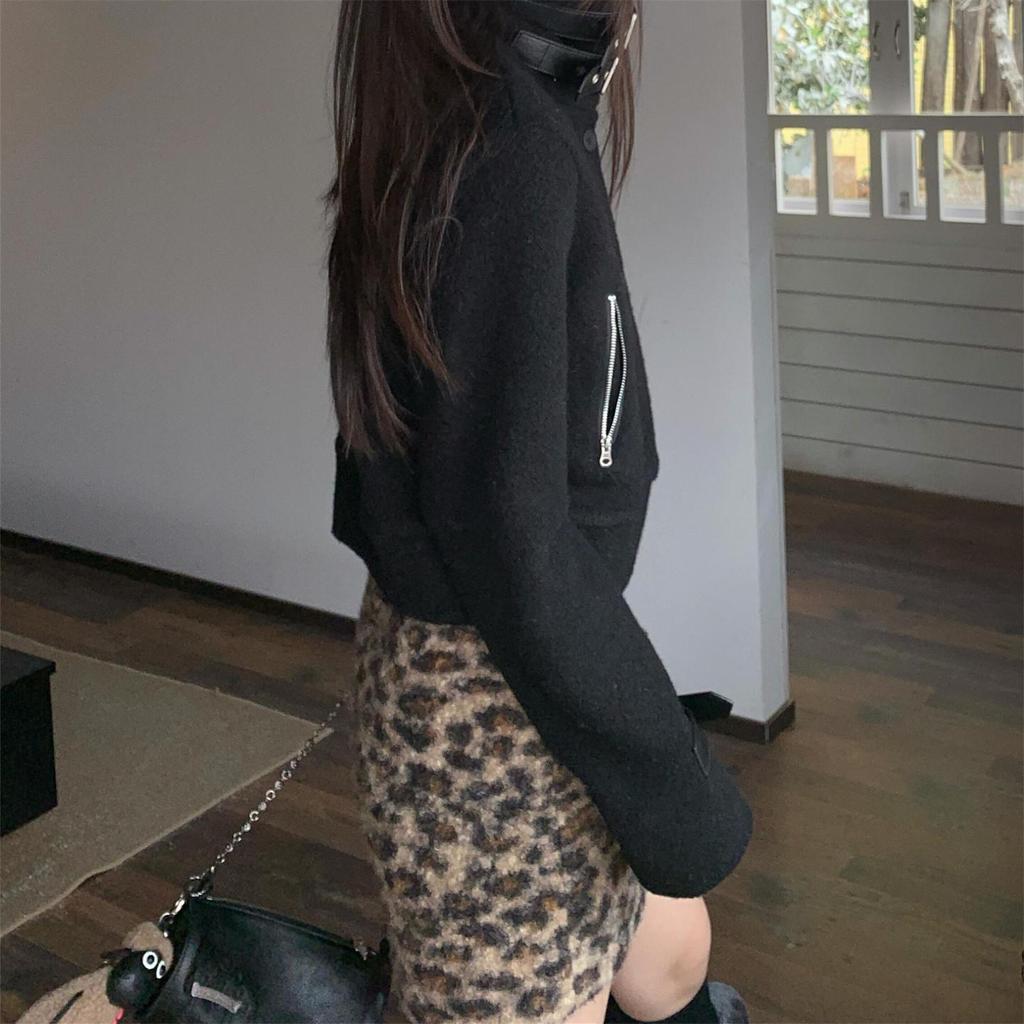 2026 Retro Leopard Print Woolen High Waist Skirt for Plus Size Women – Loose Fit, Chic Temperament