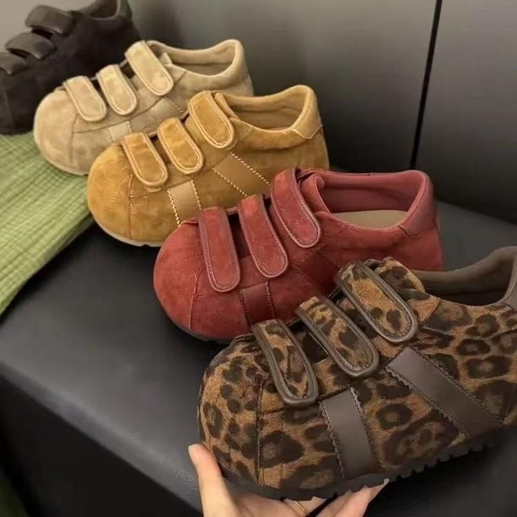 Ugly cute shell head German training shoes women's 2025 new retro matte leather Velcro big head board shoes foreign style women's single shoes
