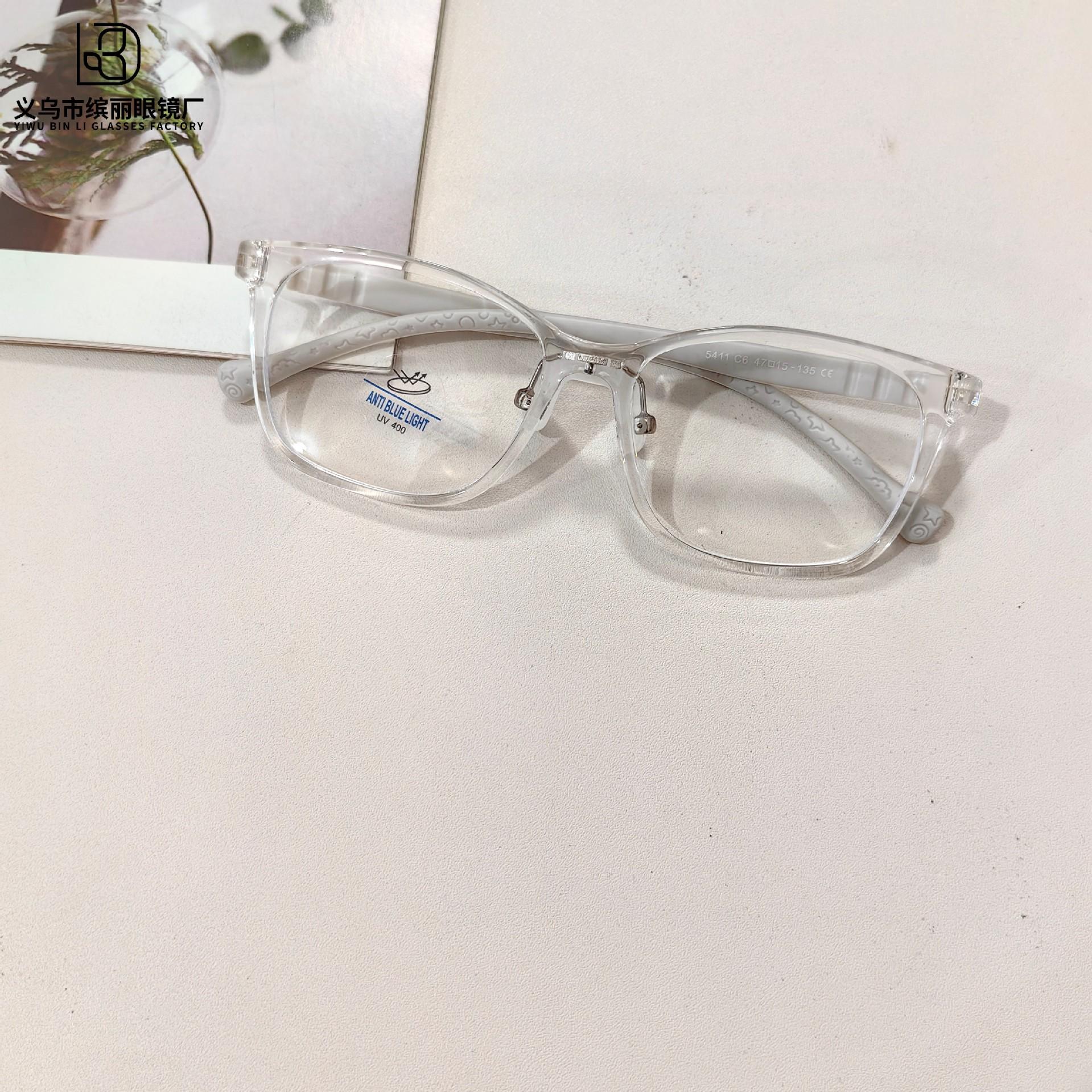 

Детские оптические очки Tr90, модные очки для защиты глаз от синего света, компьютерные очки, студенты могут быть оснащены плоскими очками для чтения White Film