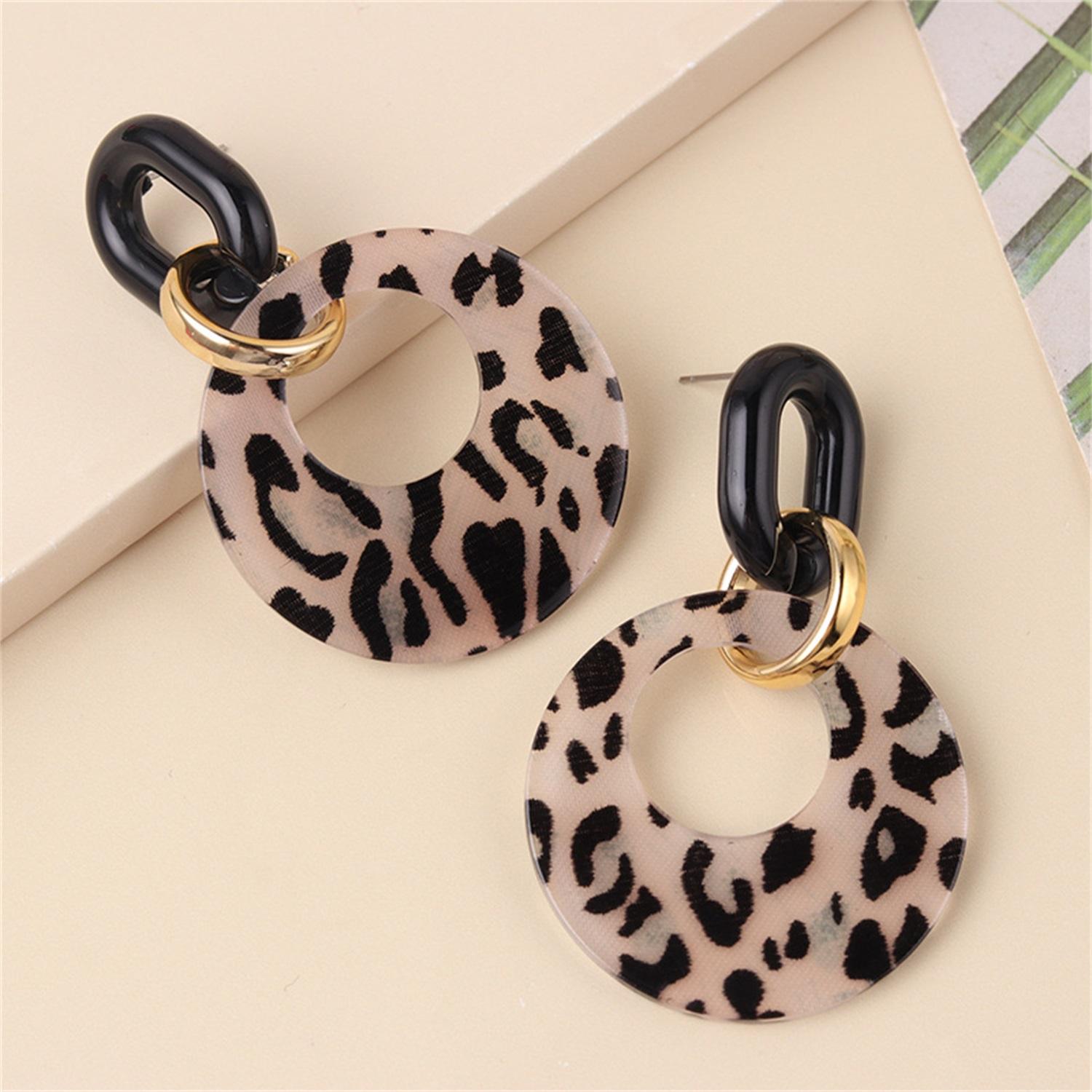 

Premium Acrylic Hollow Out Geometric Round Leopard Print Vintage Colorful Dangle Earrings Women Lightweight Fashion Jewelry чорний