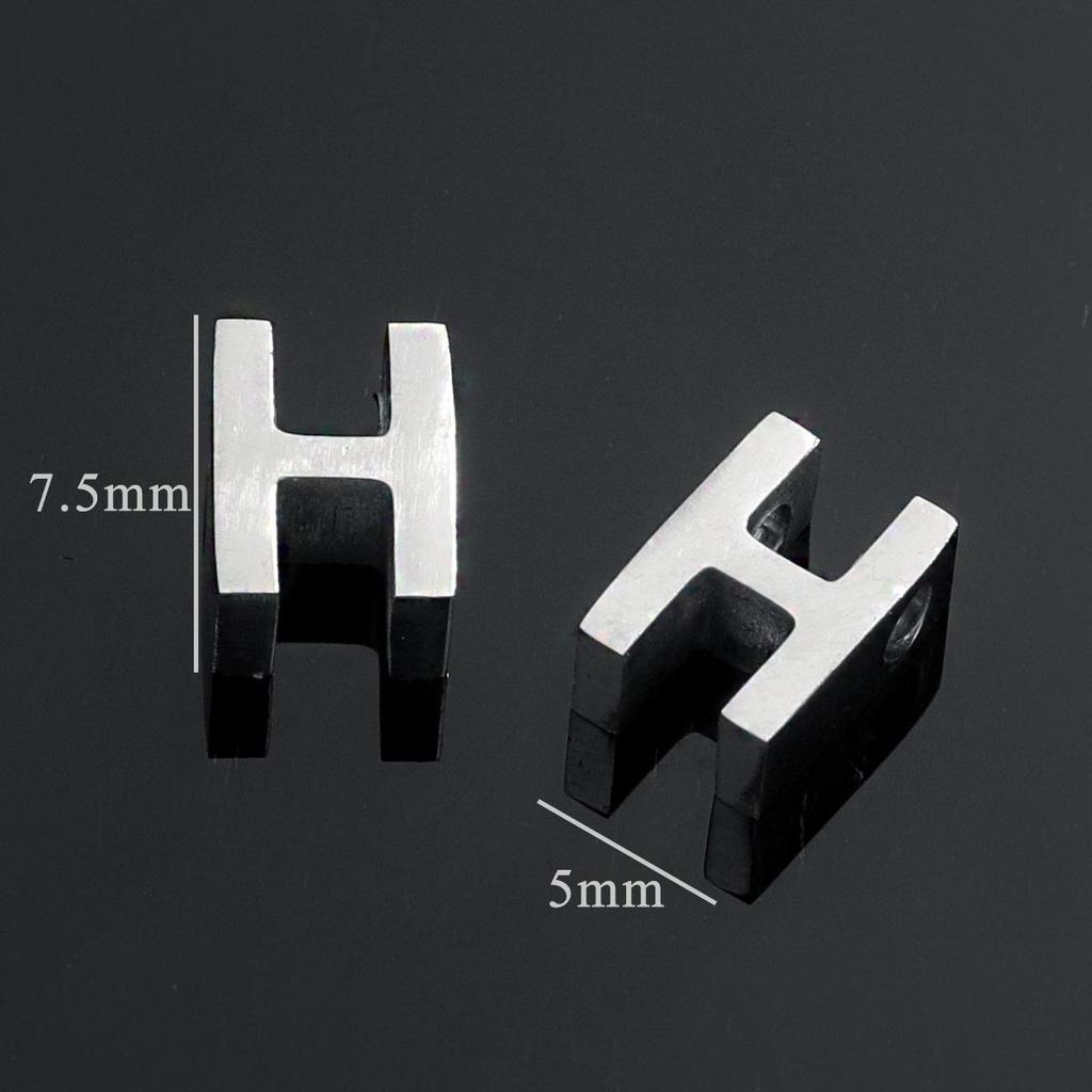 DZ Stainless Steel 26 English 3D Letter Pendant Necklace - Handmade Niche Design