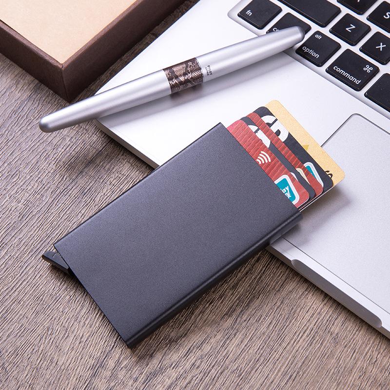 Men's Anti-Demagnetization Anti-Theft RFID Card Holder with Automatic Pop-Up and Clip Sleeve