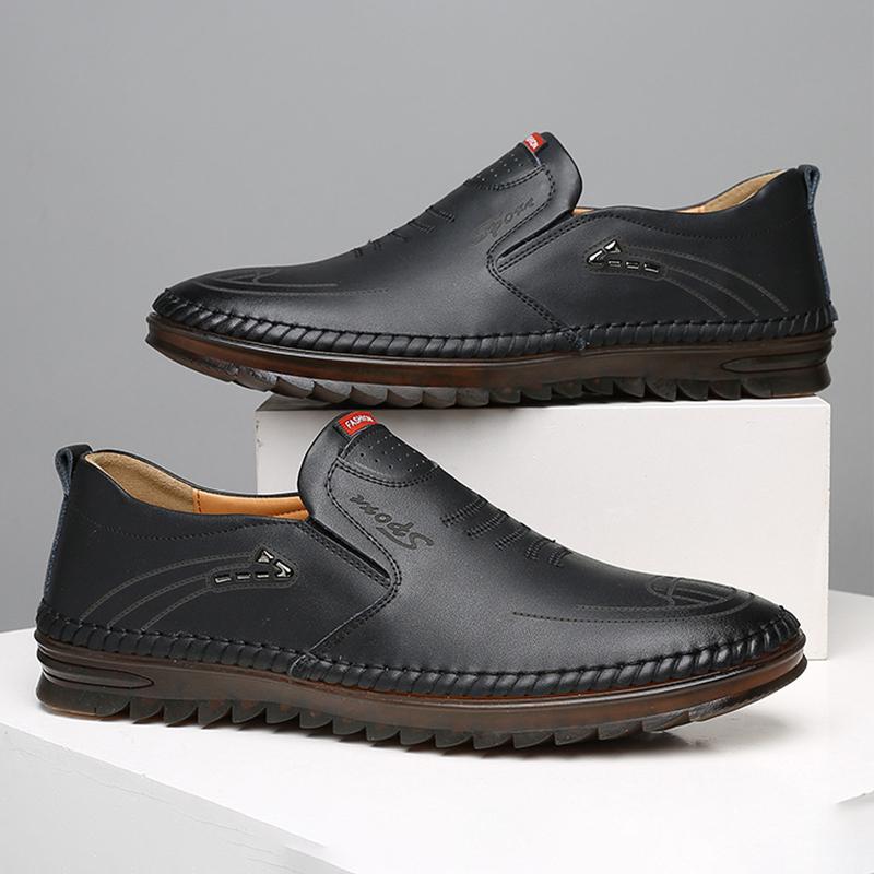 Fashion Men Shoes Casual Summer Mens Loafers Leather Moccasins Comfy Breathable Slip On Boat Shoes Male Boat Male Beanie Shoes Plus Size