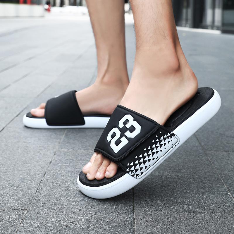 Fashion Summer New Men's Slippers EVA Soft-Soled Men Beach Sandals Outdoor Non-Slip Flip-Flops Brand Men Sports Slippers Big Size 39-46