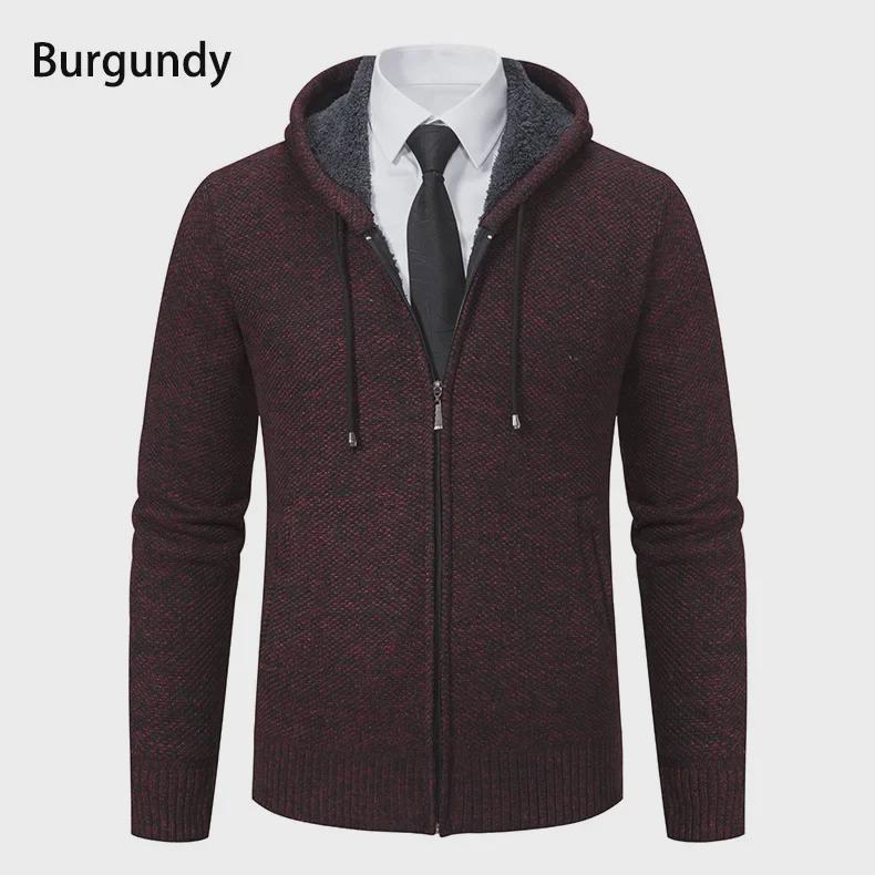 Herrstickad kofta med huva och sammetsfoder - Casual ytterkläder för höst och vinter.