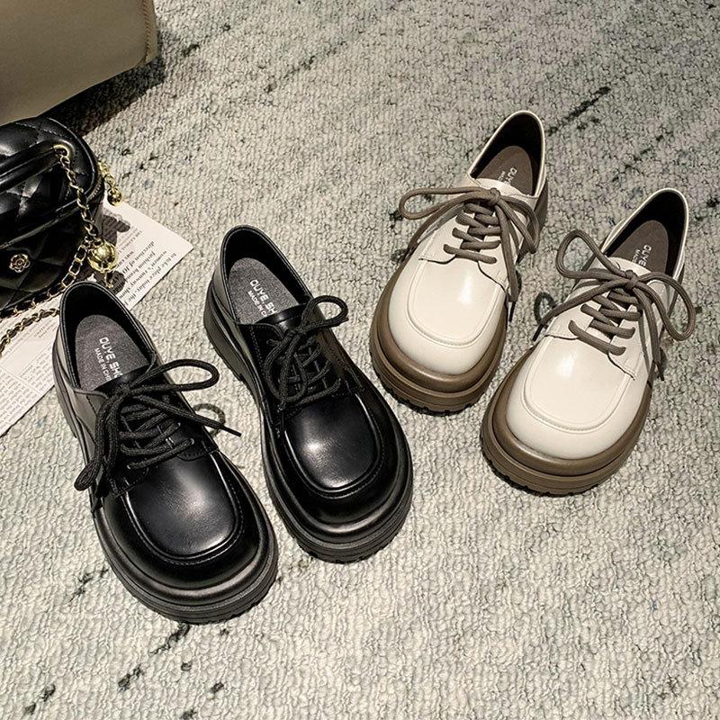 Pantofi jk versatili cu șireturi cu talpă groasă, pantofi mici din piele noi super-hot de primăvară și toamnă pentru femei, stil britanic alb