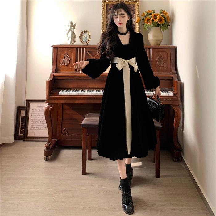 Plus Size Velvet French Lace-Up Bow Long Black Dress