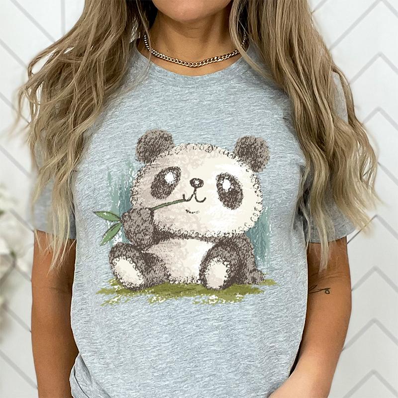 Cute Panda Print T-shirts For Women Summer Lovely Short Sleeve Casual Round Neck T-shirts Ladies Creative Personalized Tops