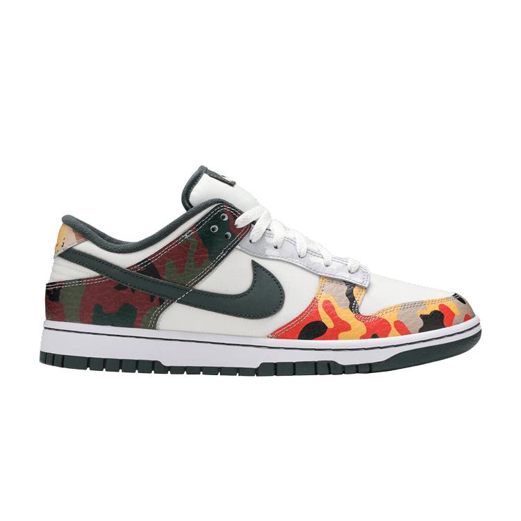 

Nike Dunk Low SE Sail Multi-Camo 42