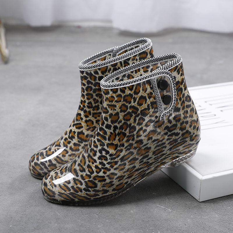 Zonnig en regenachtig Twee-kleding mode regenlaarzen dames korte regenlaarzen volwassenen antislip waterschoenen dames keuken rubberen schoenen plus fluweel