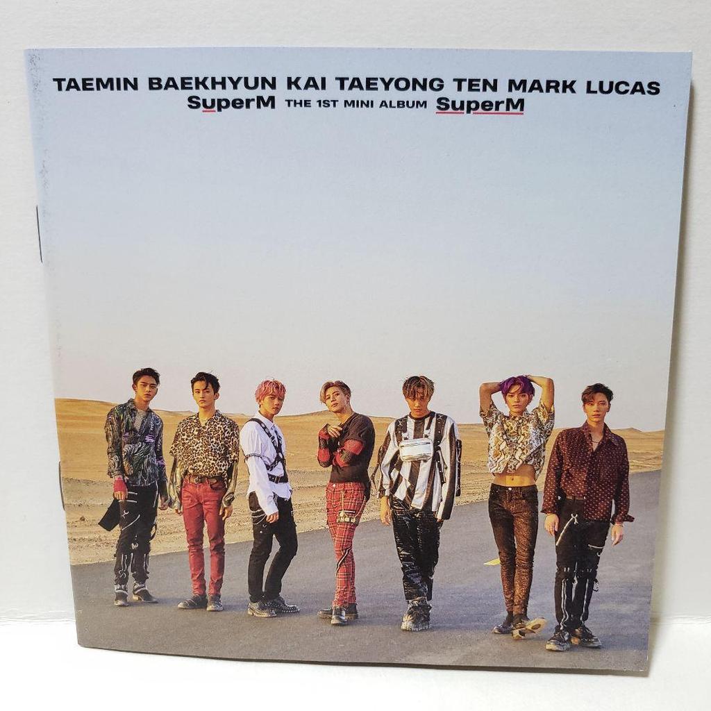 [USED] Super Rare SuperM Baekhyun Ver. All Trading Cards Included EXO NCT