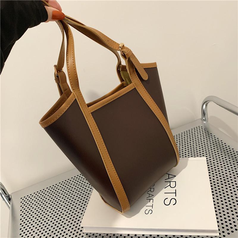 2023 Fashionable Vintage Bucket Shoulder Bag For Women With Large Capacity And Trendy Design