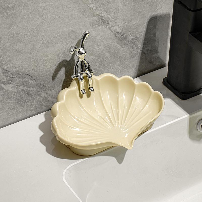Creative Shell Shaped Soap Dish Bathroom Home Non Slip Soap Holder Cute Drain Soap Box for Dorm