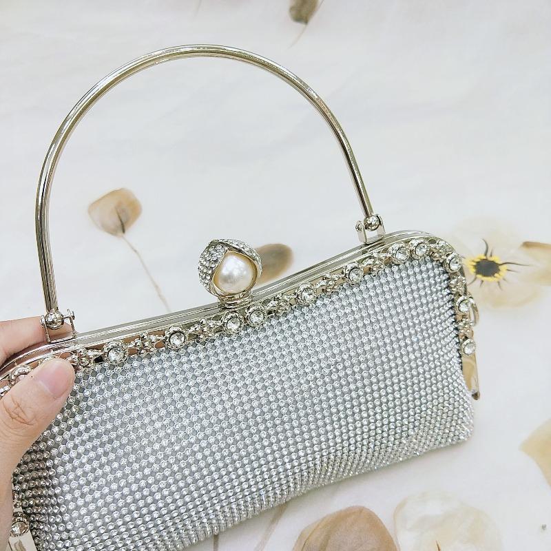 

Special Clearance Oblique Span Dinner Diamond Ring Pearl Lock Banquet Women s Dress Celebrity Shoulder Handbag срібний