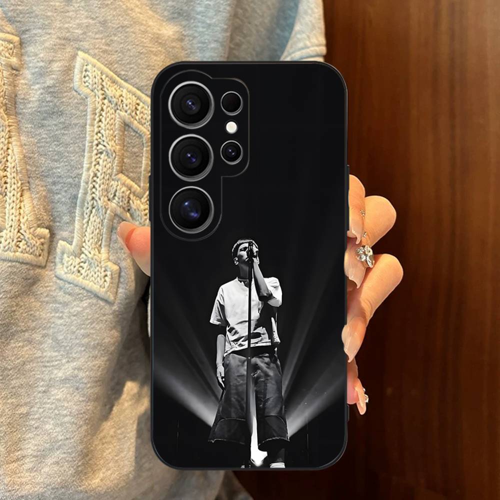 Singer M-Milo J Phone Case For Samsung S 24 Fe 25 Ultra Plus 20 Lite 21 30 22 23 24 22 Ultra 5G Fundas