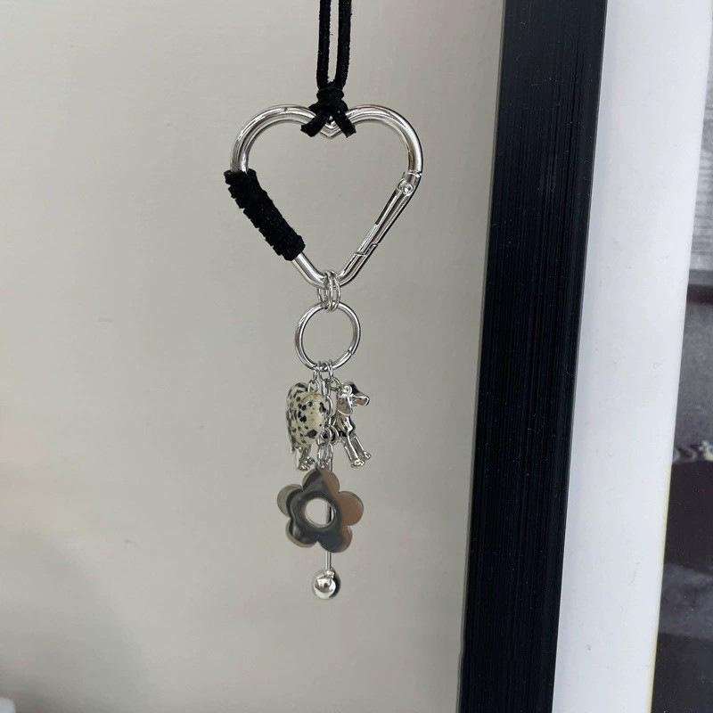 Heart Flower Cotton Rope Necklace - Natural Stone Pendant, Sweater Chain, Light Luxury Design, Versatile Neckwear