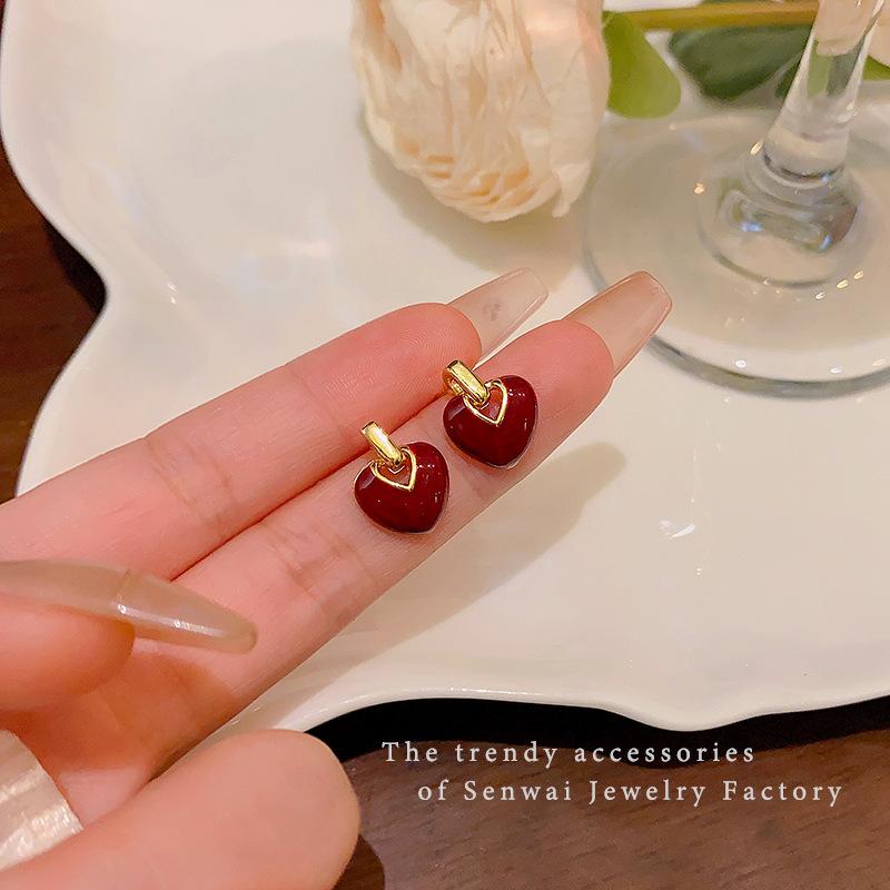 Simple Drop Glaze Red Love Stud Earrings Femininity Internet Celebrity Earrings French New Earrings