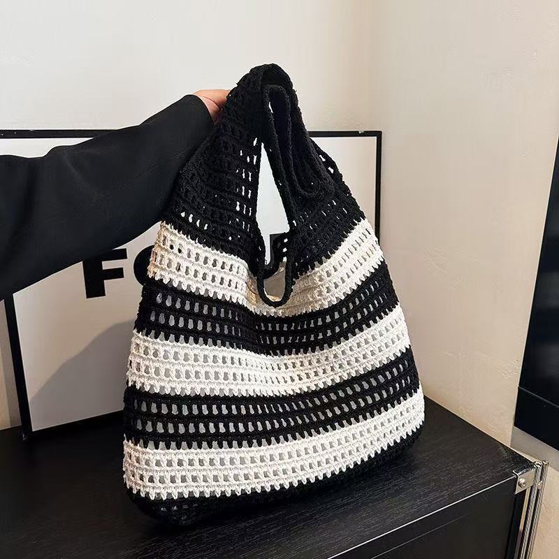 Color Block Knitted Tote Bag for Women Casual Striped Crochet Shoulder Bag Lightweight Large Capacity Beach Bag