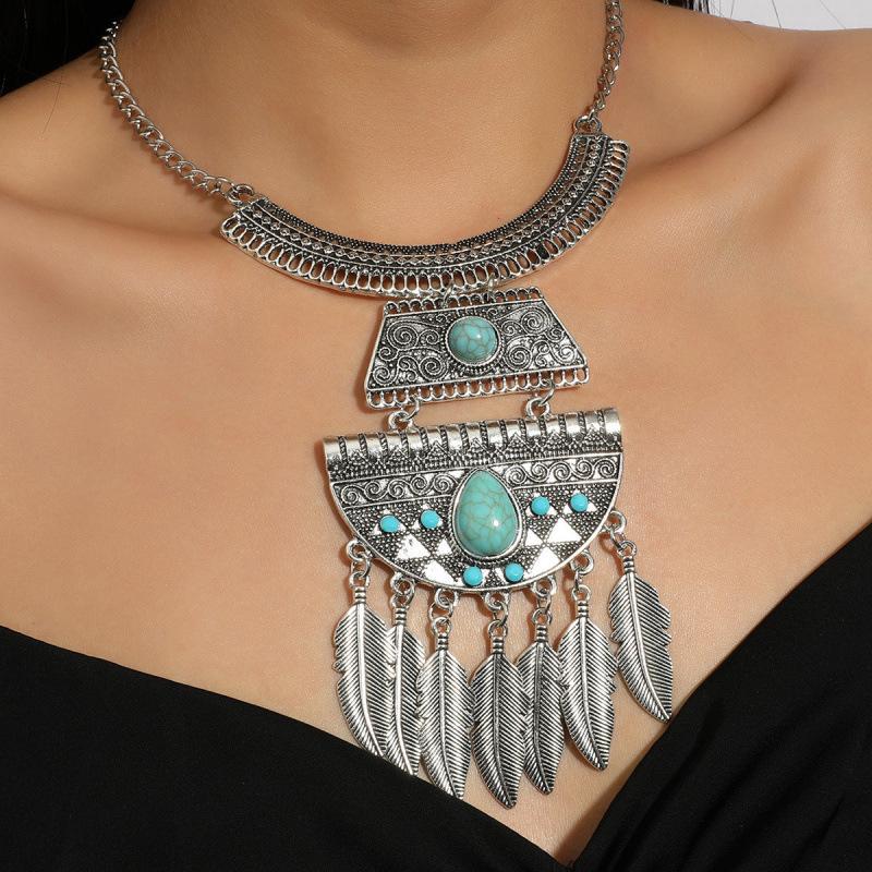 Retro Ethnic Style Alloy Collarbone Chain Hollow Flower Creative Necklace Bohemian Hanfu Ancient Clothing Neck Chain Necklace