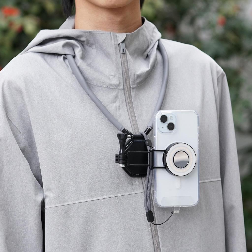 MagSafe-Compatible Magnetic Neck Phone Holder for iPhone 17: Selfie Clip with 360° View and Horizontal/Vertical Switching.