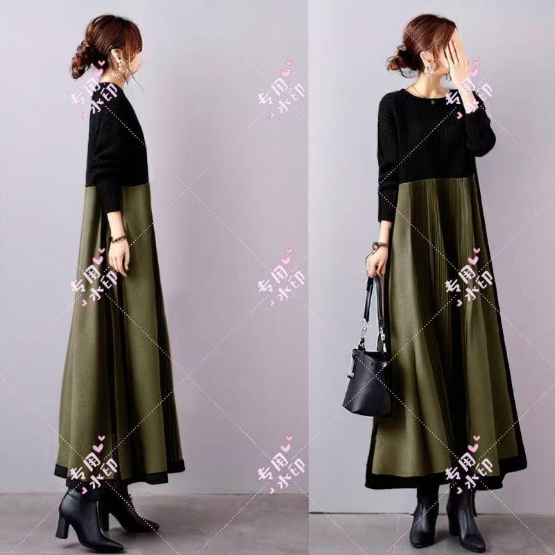 Japanese Autumn/Winter Elegant Color Block Knit A-line Dress with Stand Collar and Long Sleeves