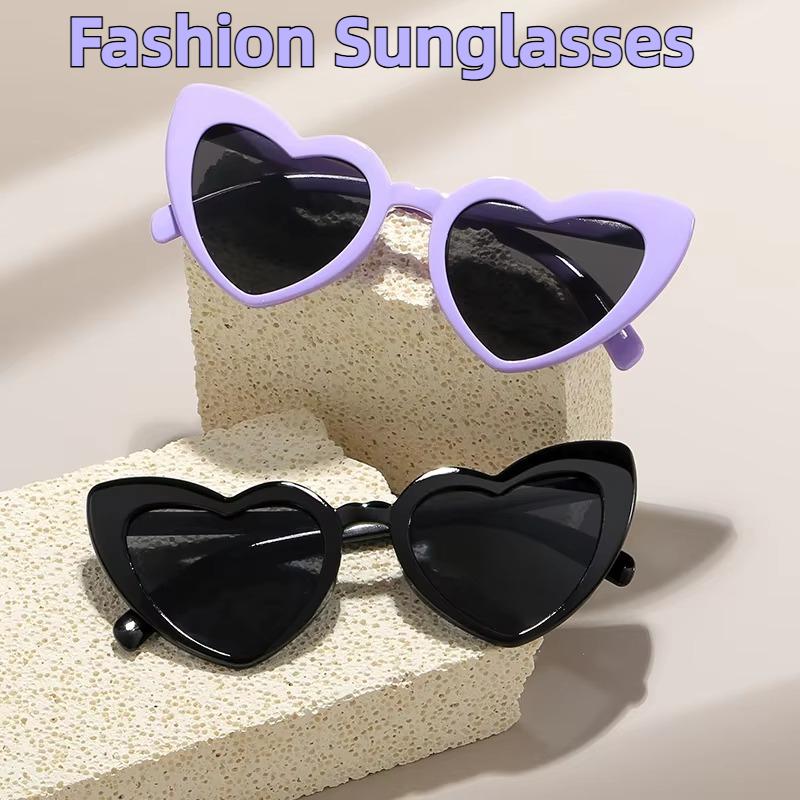 Nuovi Popolari Occhiali da Sole a Forma di Cuore da Donna Occhiali da Sole Retro Oversize alla Moda Protezione UV 400 Essenziali per Viaggi all'Aperto Spiaggia