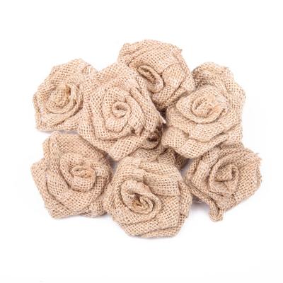 Decoração de casa – Flores e coroas artificiais