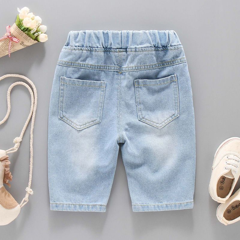 Kinder Sommer Shorts für Oberbekleidung Jeans für Herrenmode Zerrissene Midilänge Hosen Neue Kinderhosen