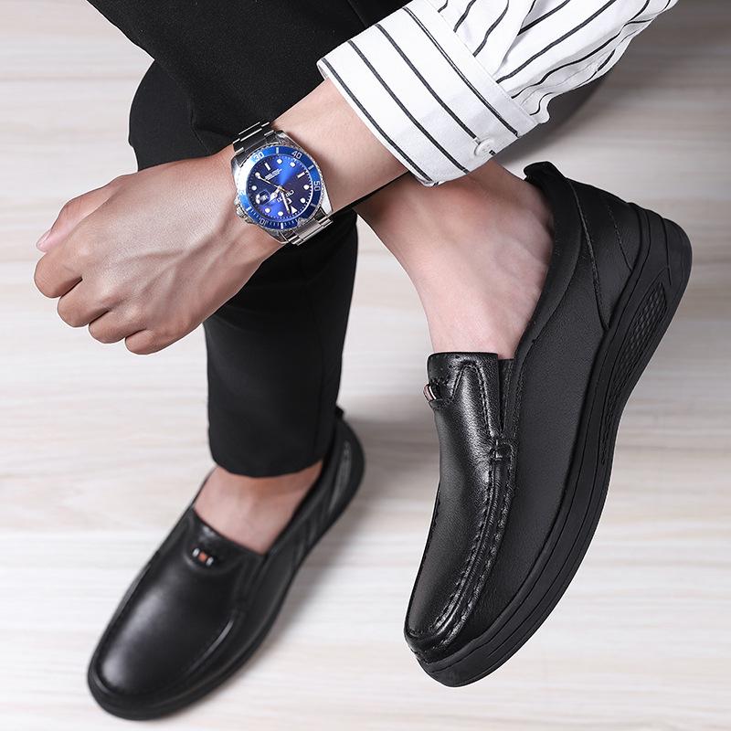 Plus Size Men's Shoes Spring and Summer New Men's Casual Leather Shoes First Layer Cowhide Slip-on Slip-on Soft Bottom Lazy Shoes