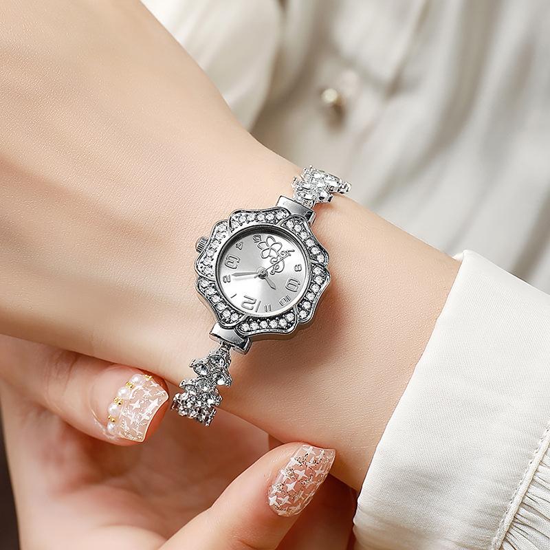 Elegant Ladies Quartz Watches Fashion Style Women's Quartz Wristwatches Top Brand Woman's Gifts Clock