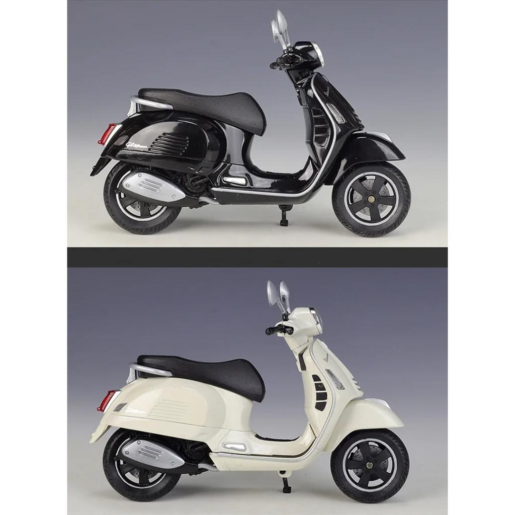 WELLY 1/12 2020 Vespa GTS Super Alloy Leisure Motorcycle Model Metal Street Road Motorcycles Model Simulation Childrens Toy Gift