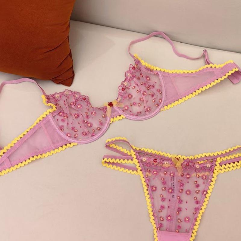 

Французское нижнее белье сексуальное ультратонкое вышитое кружево эротическое нижнее белье большая грудь маленькая против отвисания большой размер бюстгальтер чашка M розовый