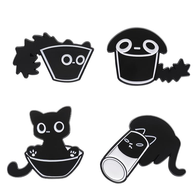 Cute Cat 4-6pcs/Set Enamel Pins Black Fluid Cat Brooches Lapel Badge Punk Animal Jewelry Gift for Friends