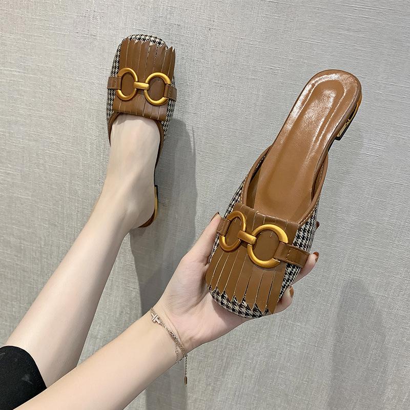 French Horse Buckle Bag Head Half Slippers Summer New Retro Plaid Outer Wear Low Heel Square Head Sandals 36 коричневый 1890₽