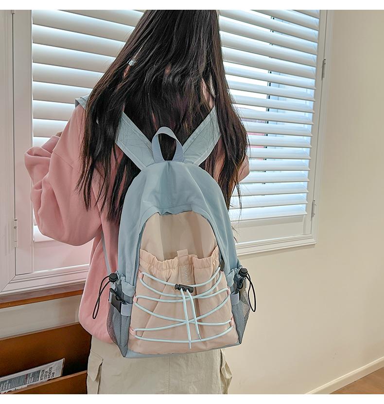 Neuer Nischenstil mit großer Kapazität, schlicht, vielseitig, farblich abgesetzt, sportlich und outdoor, leicht und lässig, Reise-Doppelschulter