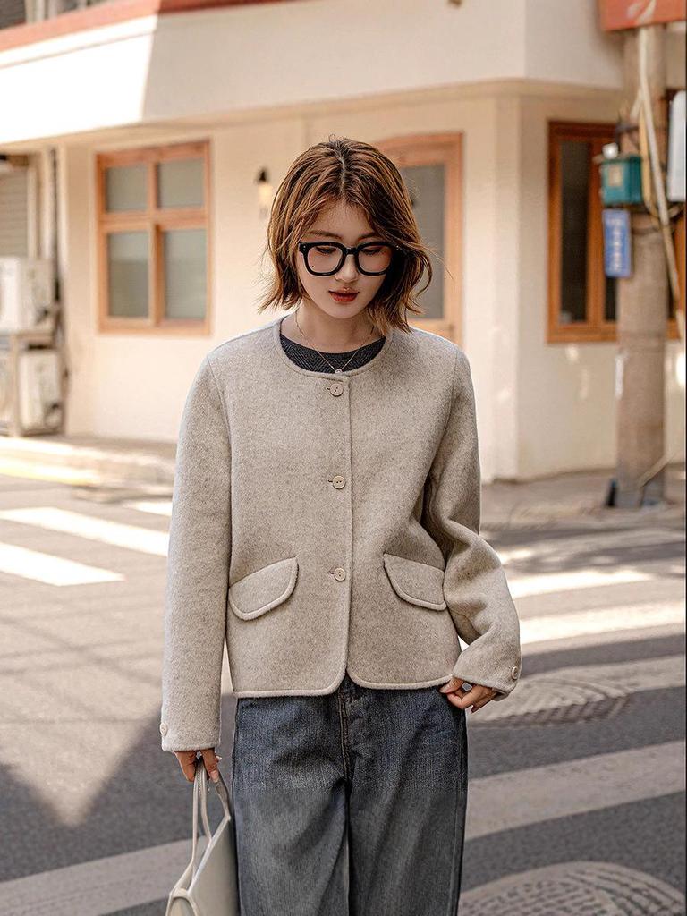 2025 Autumn/Winter Petite Woolen Short Coat - Round Neck, Coco-Inspired, Korean Style