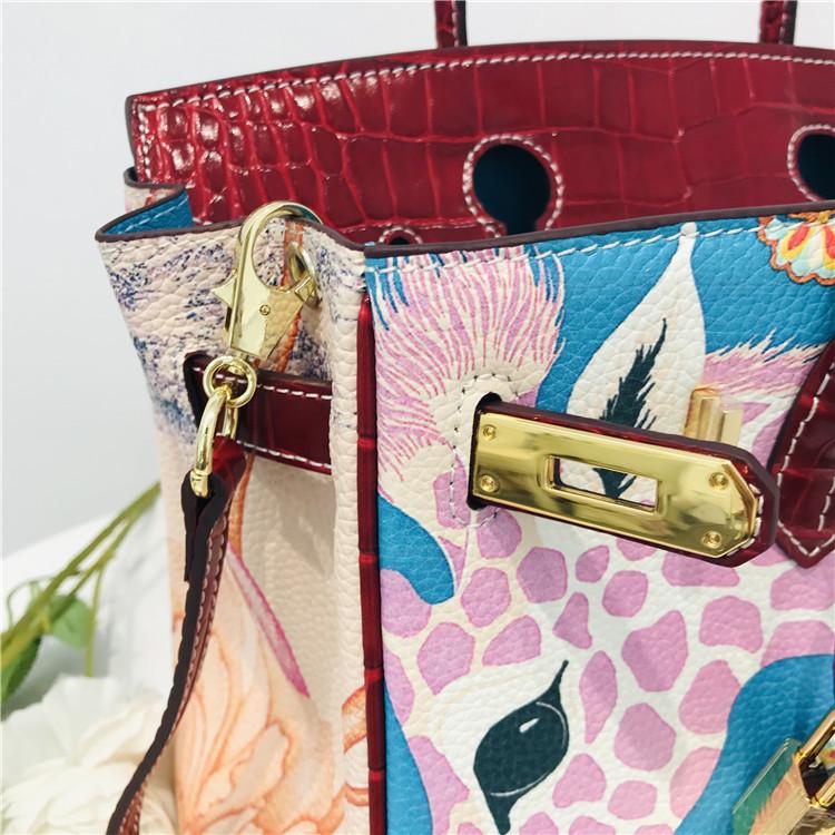2021 Neue Platin-Tasche bordeauxrotes Krokodilmuster mit bemaltem Giraffenmuster Rindsleder erste Schicht tragbar Schultertasche Umhängetasche