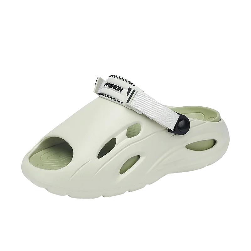 Fashion Men's Outdoor Sandals Big Size Summer New Style Fashion Hole Hole Beach Shoes Thick Bottom Two-Way Slippers EVA Material