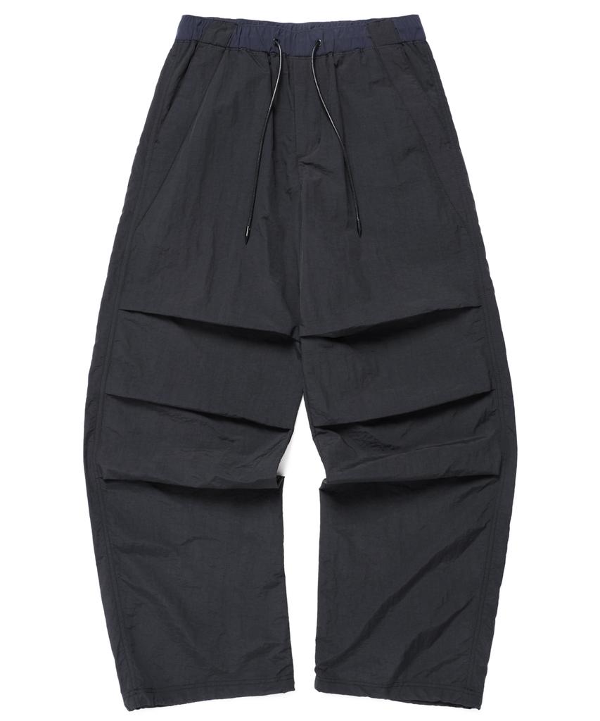 Iseuteuseobiseusyab Parachute Woven Pants - Black