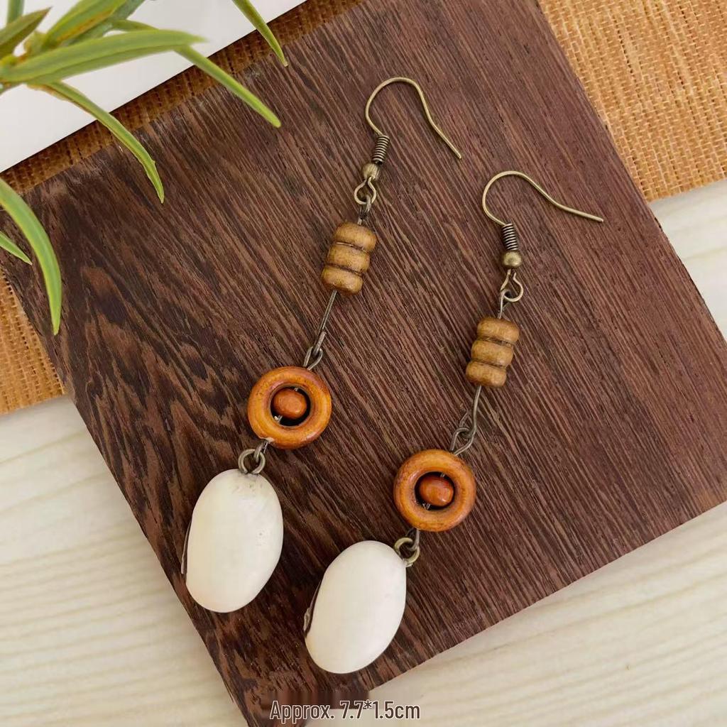 Yunnan Artistic Ethnic Fruit Earrings: Retro Natural Forest Style Design