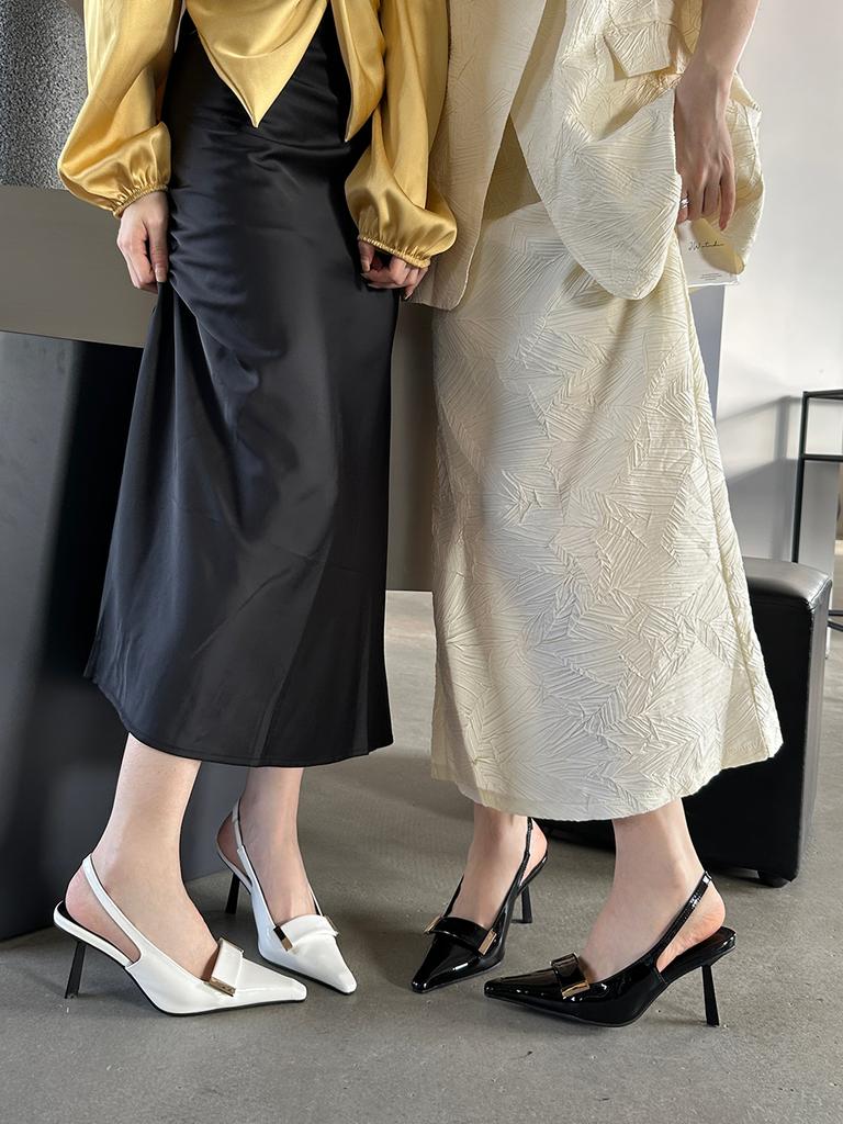 fashion Pointed Toe Women Sandals 2024 New Arrivals Fashion Outside Back Strap Thin High Heels 2024 New Arrivals Party Pumps Black White