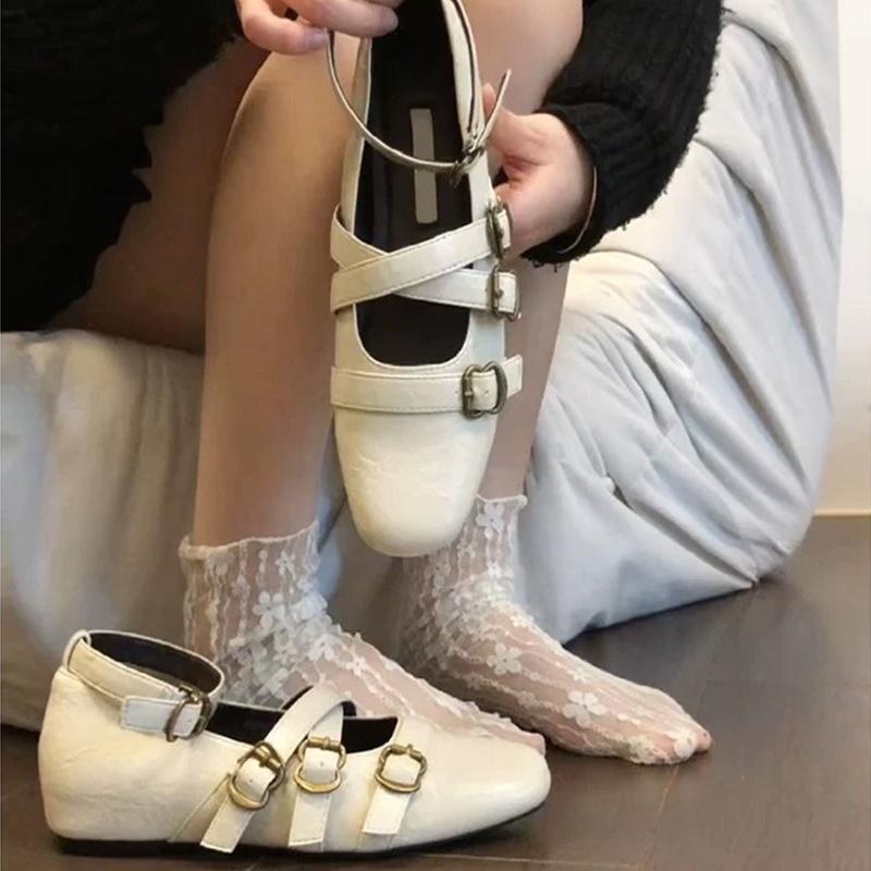 Autumn design cross-strap wedge single shoes women's niche retro small leather shoes shallow mouth inner increase Mary Jane shoes