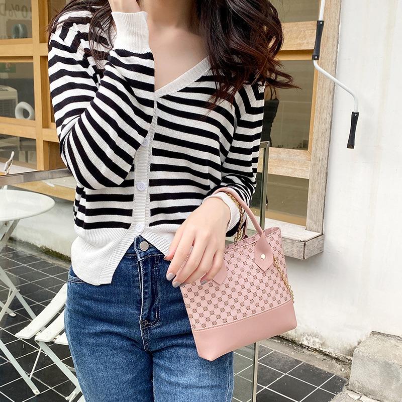 Women's bag new contrasting color handbag women's shoulder messenger bag printed retro chain bag bag