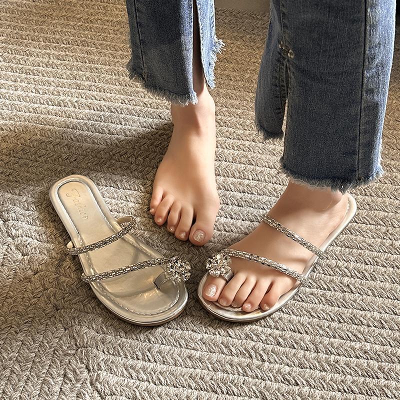French Evening Slippers Women's Summer Wear 2025 New Fashion Rhinestone Cool Slippers Flat Bottom One Word