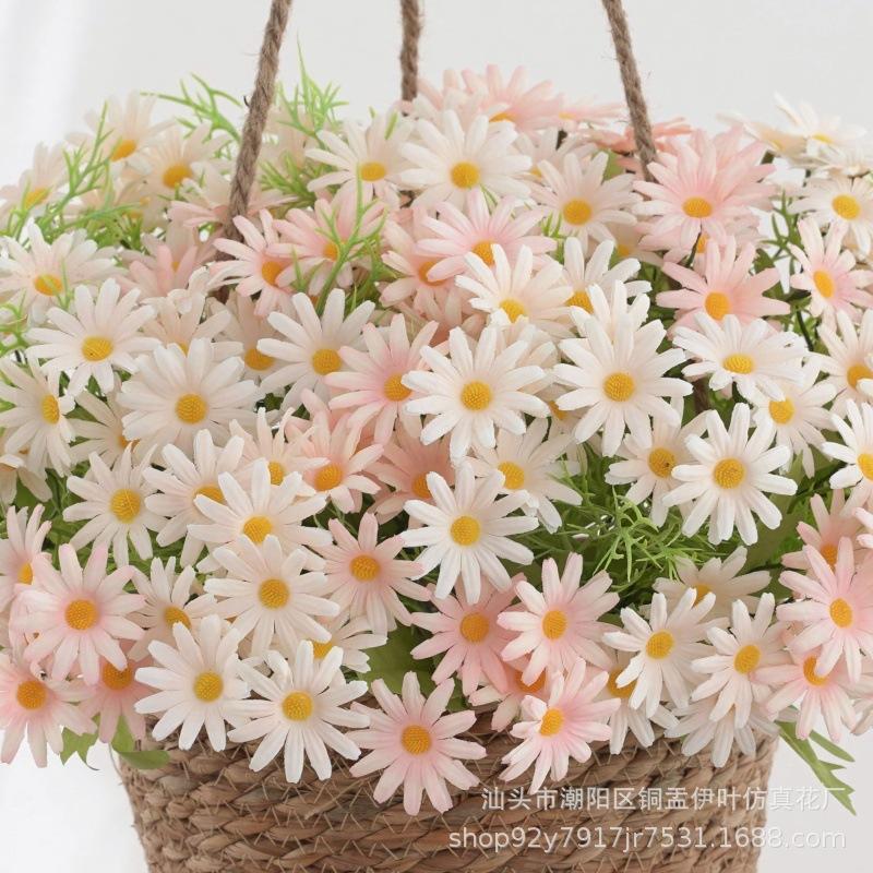25-Head Polish Chrysanthemum Artificial Daisy Bouquet for Living Room Decoration & Photography