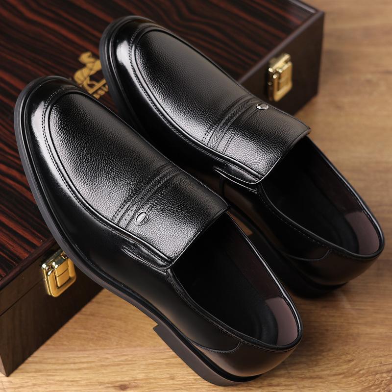 2024 winter large size leather dress leather shoes heightened soft surface middle-aged business leather shoes men's shoes