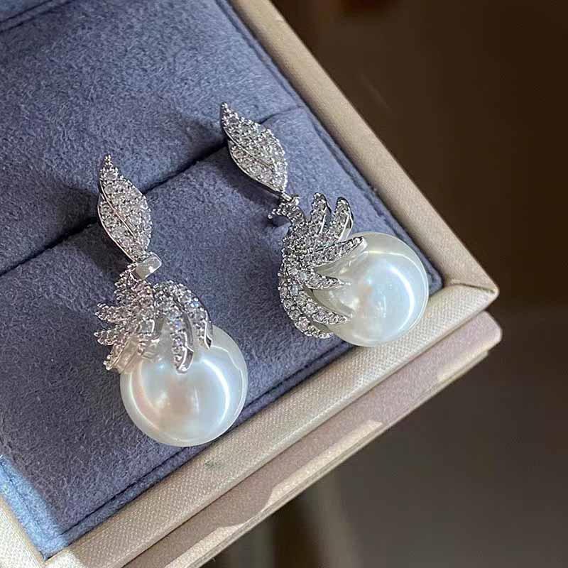 Elegantes Design Ohrhänger für Damen Funkelnder Zirkonia Imitation Perle Luxus Hochzeit Jahrestag Trendige Accessoires Schmuck Geschenk