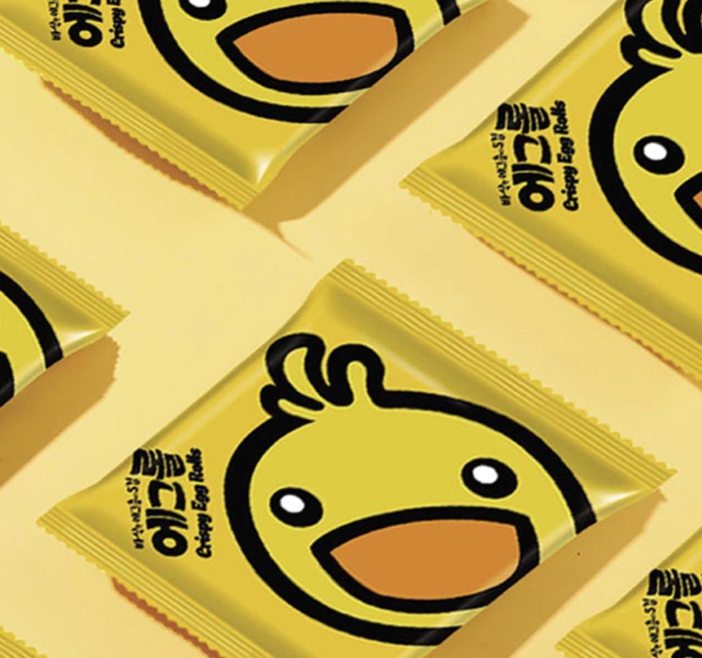 Crispy Egg Roll Cheese Flavor Snack Bundle 240g x 2 Pack