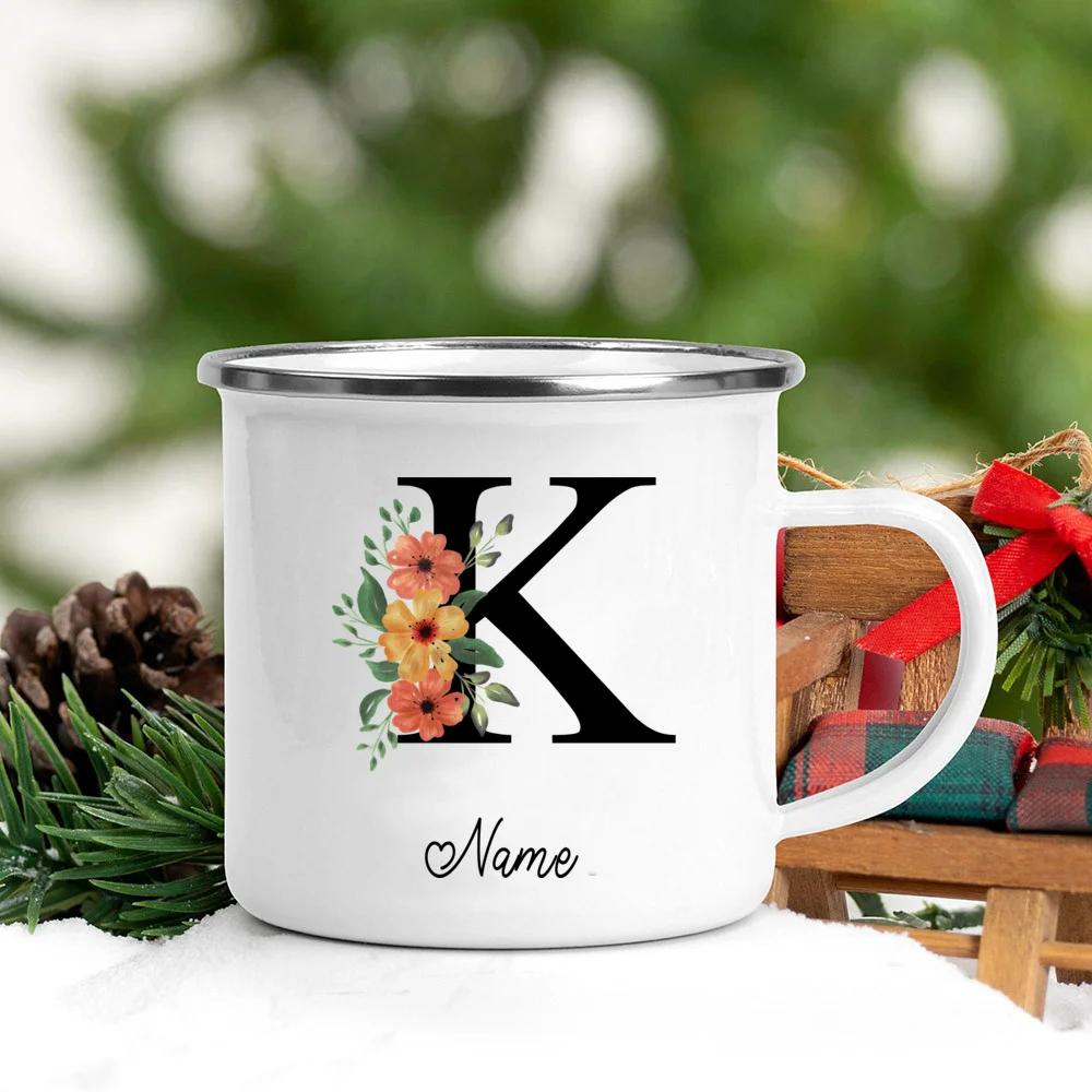 Personalisierte Namens Emailletasse Benutzerdefinierte Blume Buchstabe Alphabet Tasse Camping Henkel Kaffee Tee Milch Tassen Festliche Geburtstagsgeschenke