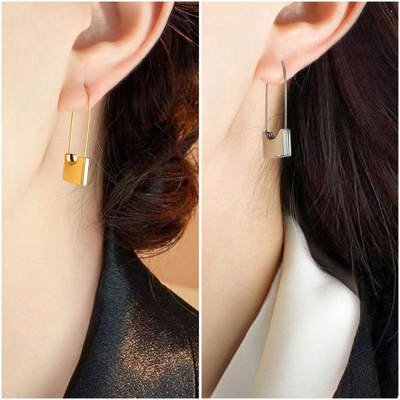Pin Lock Earrings Premium Sense Light Luxury Niche Earrings Women'S Metal Cold Wind Personality Earrings